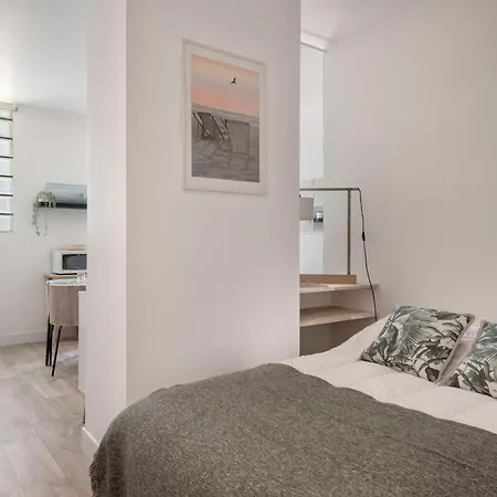 130m De La ! Sejour A 4 شقة La Baule